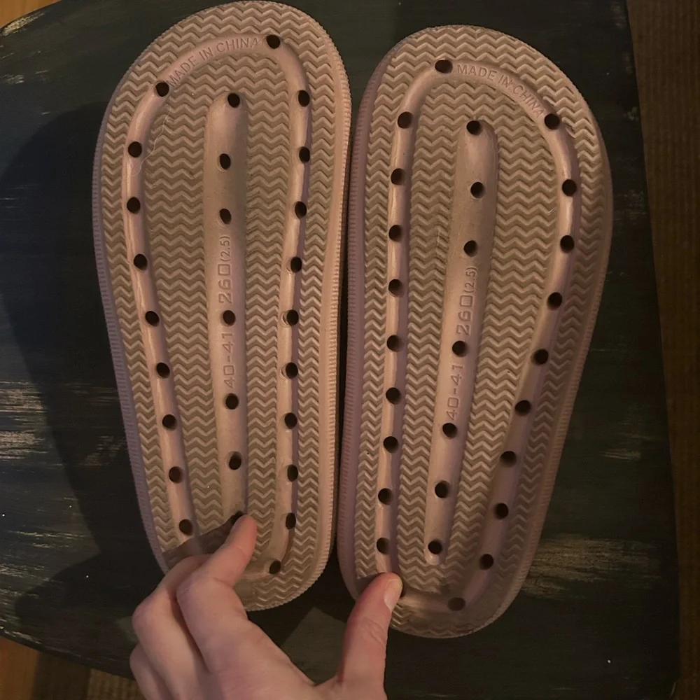Bronax Soft Pink Slide Sandals - Picture 4 of 5